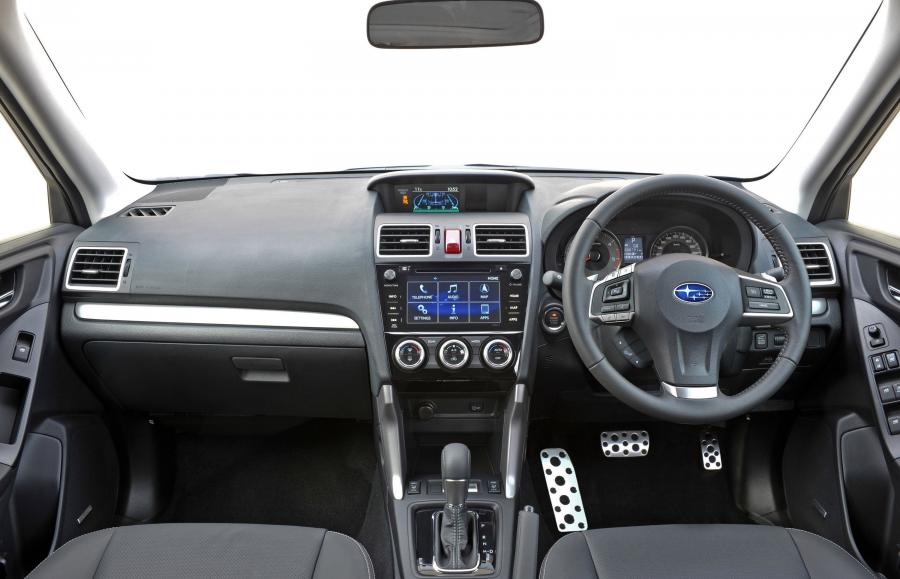  Subaru Forester 2.0D XC 2015 года  (фото 3 из 3)